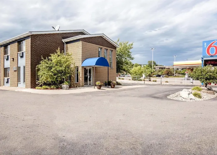 Motel 6-, Wi
