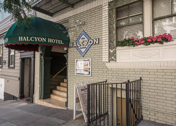 Halcyon Hotel