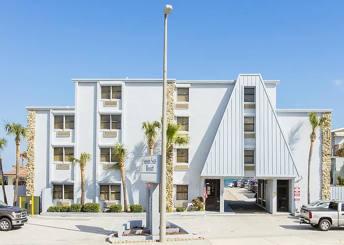 Seven Seas Resort - Daytona Beach