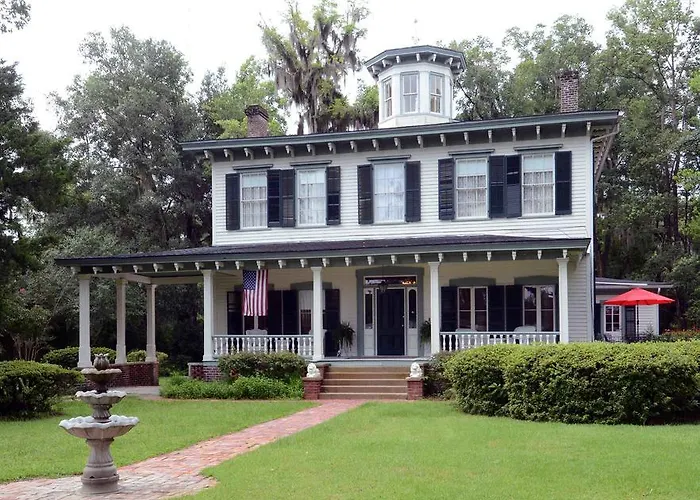 1872 Denham Inn Monticello, United States
