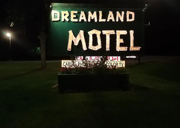 Dreamland Motel