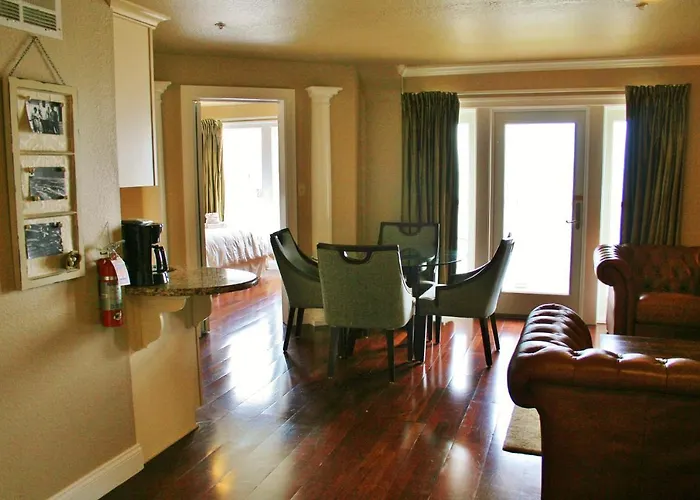 Oasis Suites Hotel Nags Head, United States