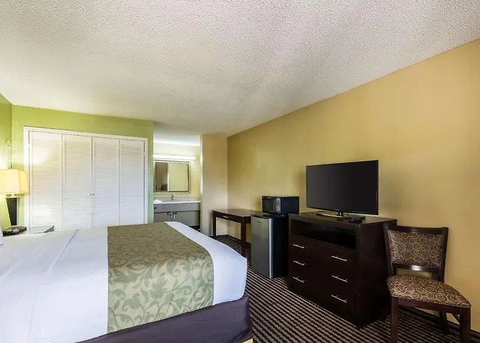 Rodeway Inn Alexandria