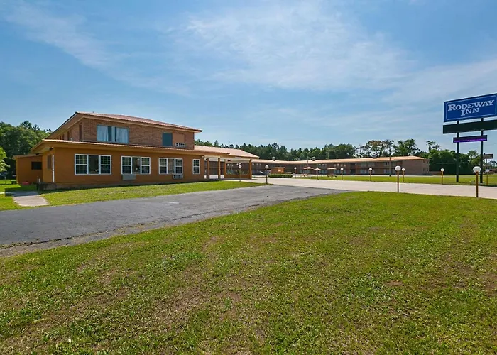 Rodeway Inn Perry, United States