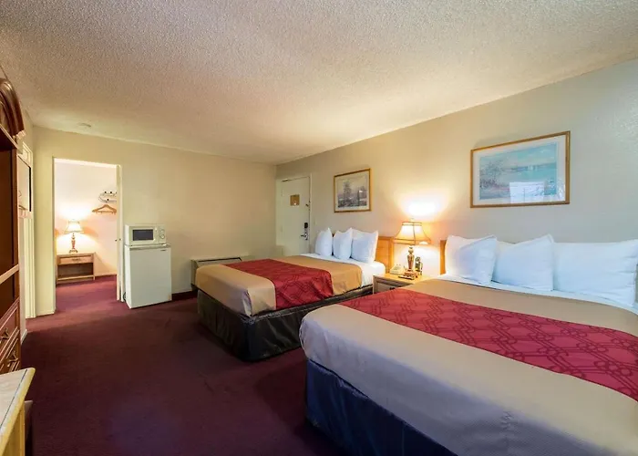Econo Lodge Anaheim North