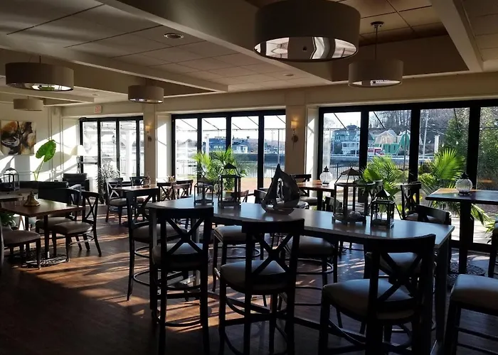 Cohasset Harbor Inn, United States