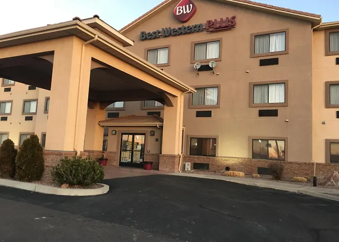 Best Western Plus Eagleridge & Suites