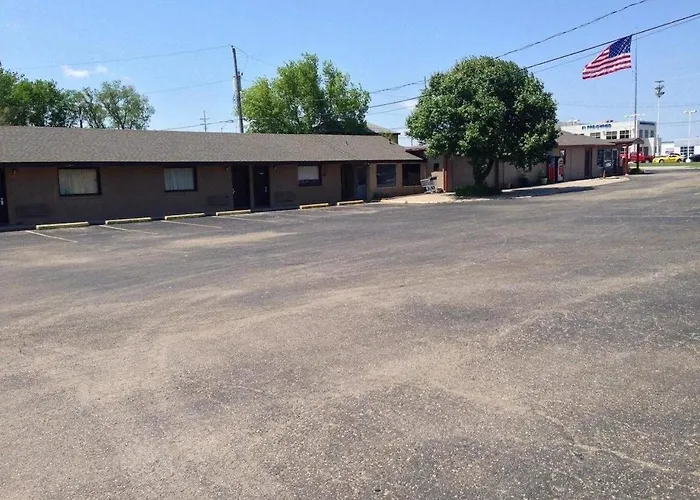Country Club Motel