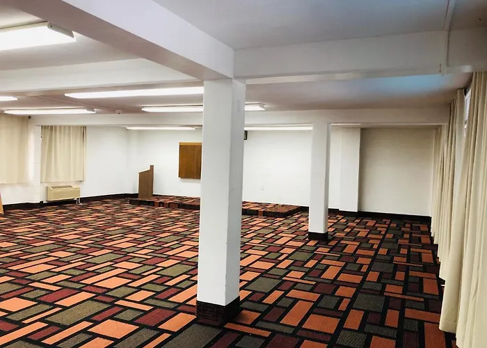 Days Inn By Wyndham Columbia I-70, Сполучені Штати