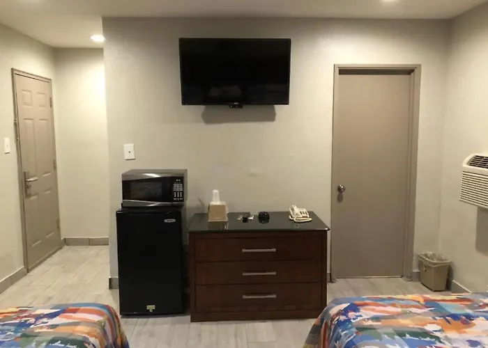 5 Points Inn