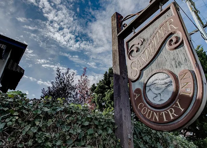 Sandpiper Inn
