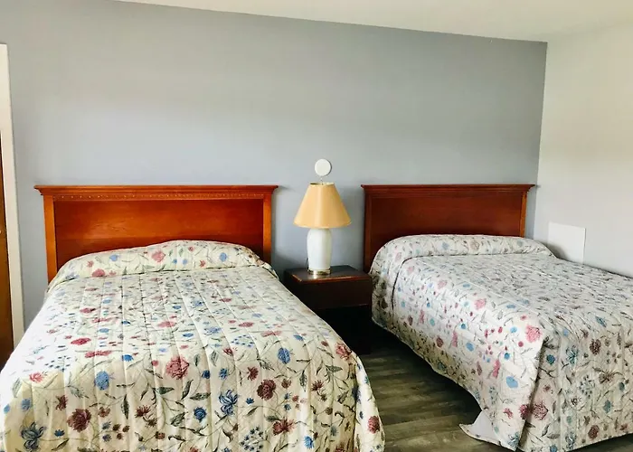 Legacy Inn & Suites Of Lake George