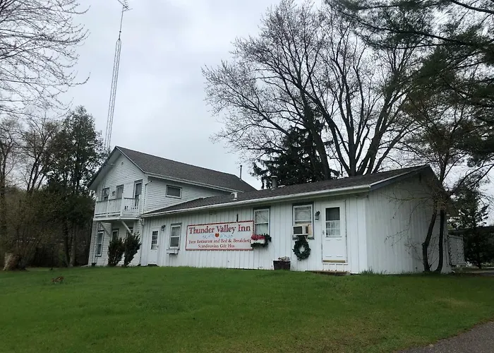 Thunder Valley Inn Farmstead Bed & Breakfast