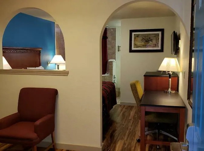 Rest Inn & Suites