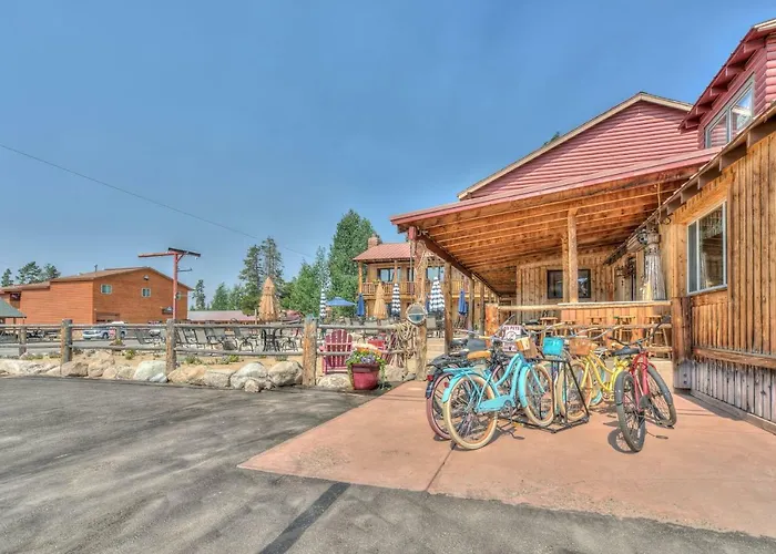 Grand View Mountain Lodge