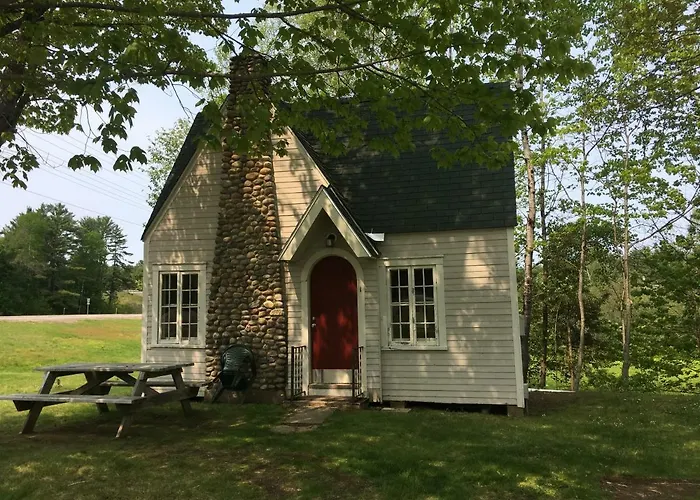 Gilcrest Cottages And Motel