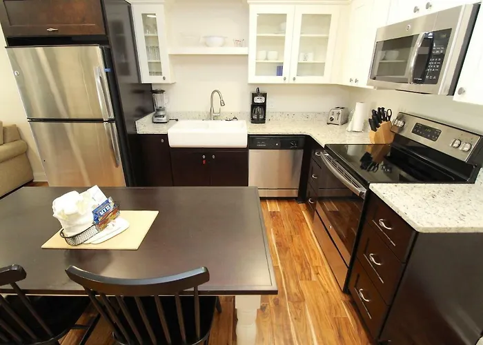 Patrick Henry Square By Kees Vacations Villa Williamsburg, United States