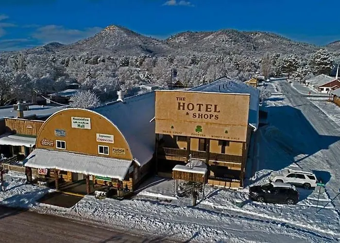 The Chama Hotel & Shops, United States