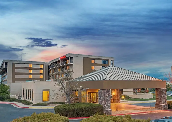 Ramada By Wyndham Englewood Hotel & Suites