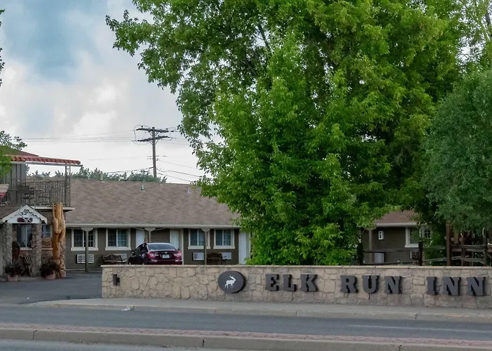 Elk Run Inn