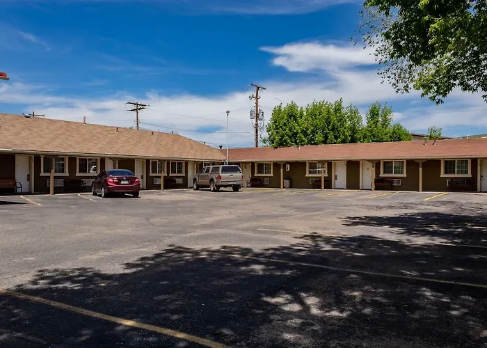 Elk Run Inn