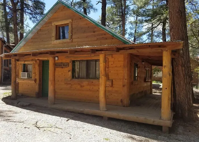 Apache Village Cabins Ruidoso, United States