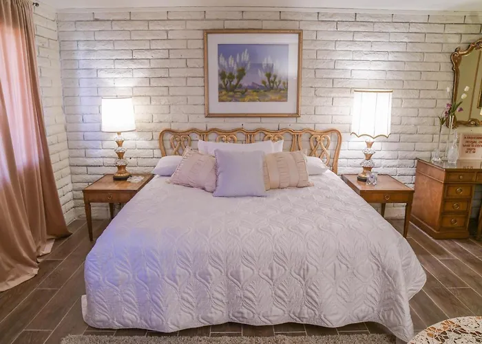 Cave Creek Tumbleweed Hotel, United States
