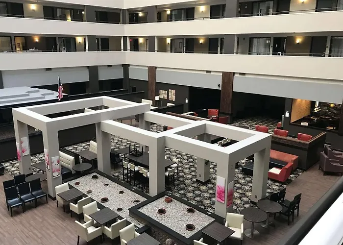 Ramada By Wyndham