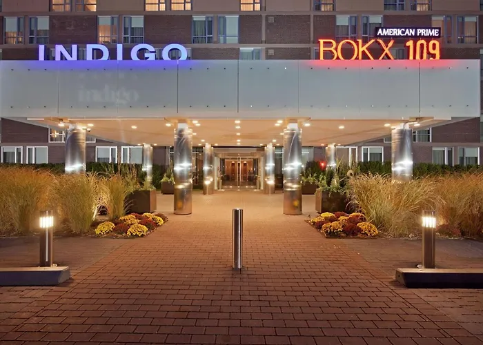 Indigo Boston - Riverside