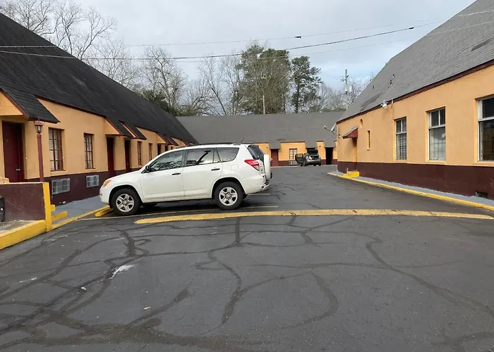 Budget Inn