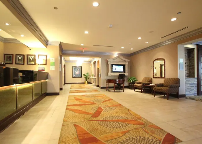 Ramada By Wyndham Minneapolis Airport -