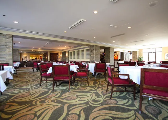 Ramada By Wyndham Minneapolis Airport -
