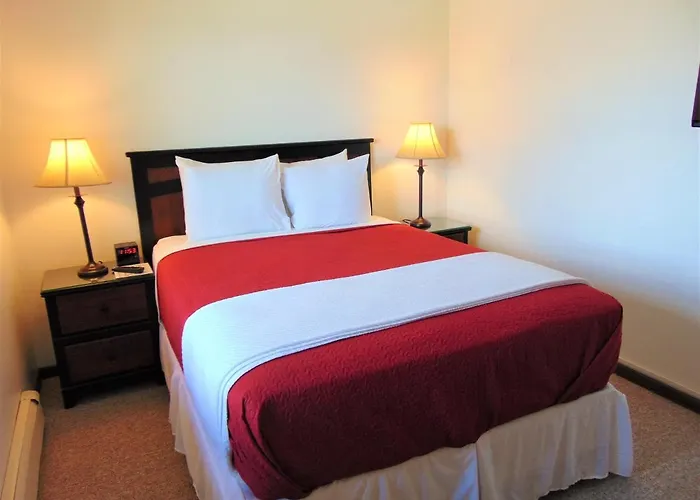 Alexis Park Inn & Suites
