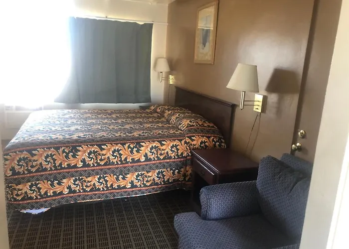 Palm Shadow Inn