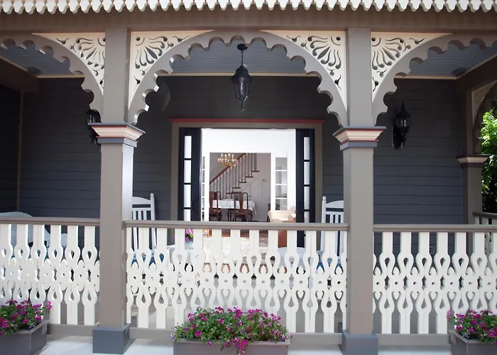 John Wesley Inn & Carriage House