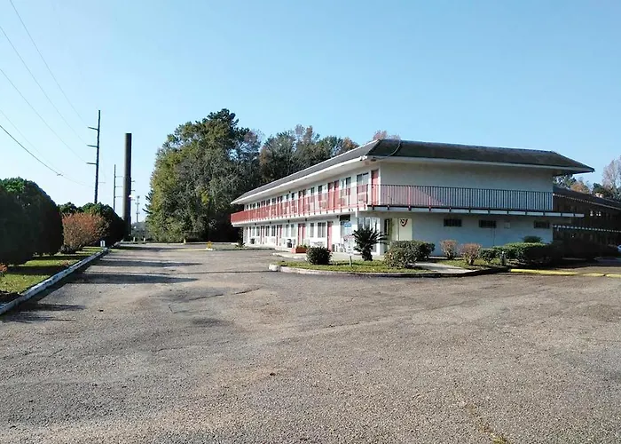 Port City Motel