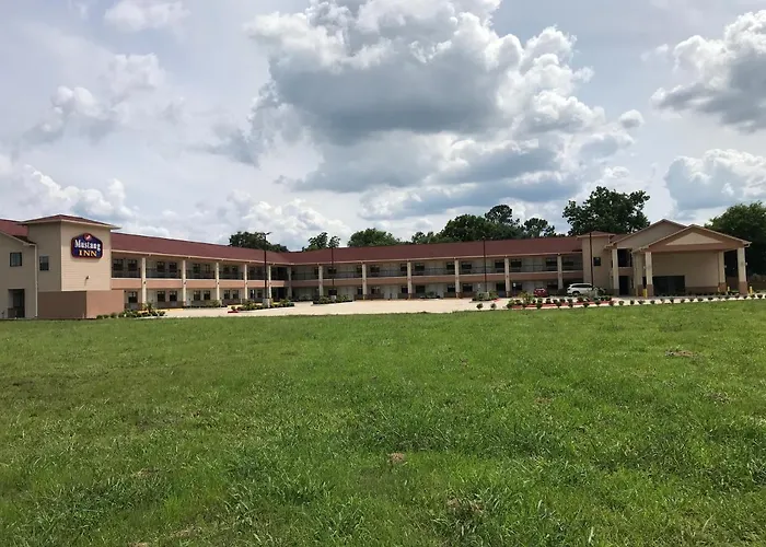Mustang Inn